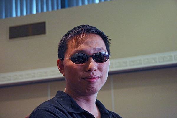 Hoylen Sue, trying to remain incognito,  | DSTC Farewell Symposium, 28 July 2005  | 