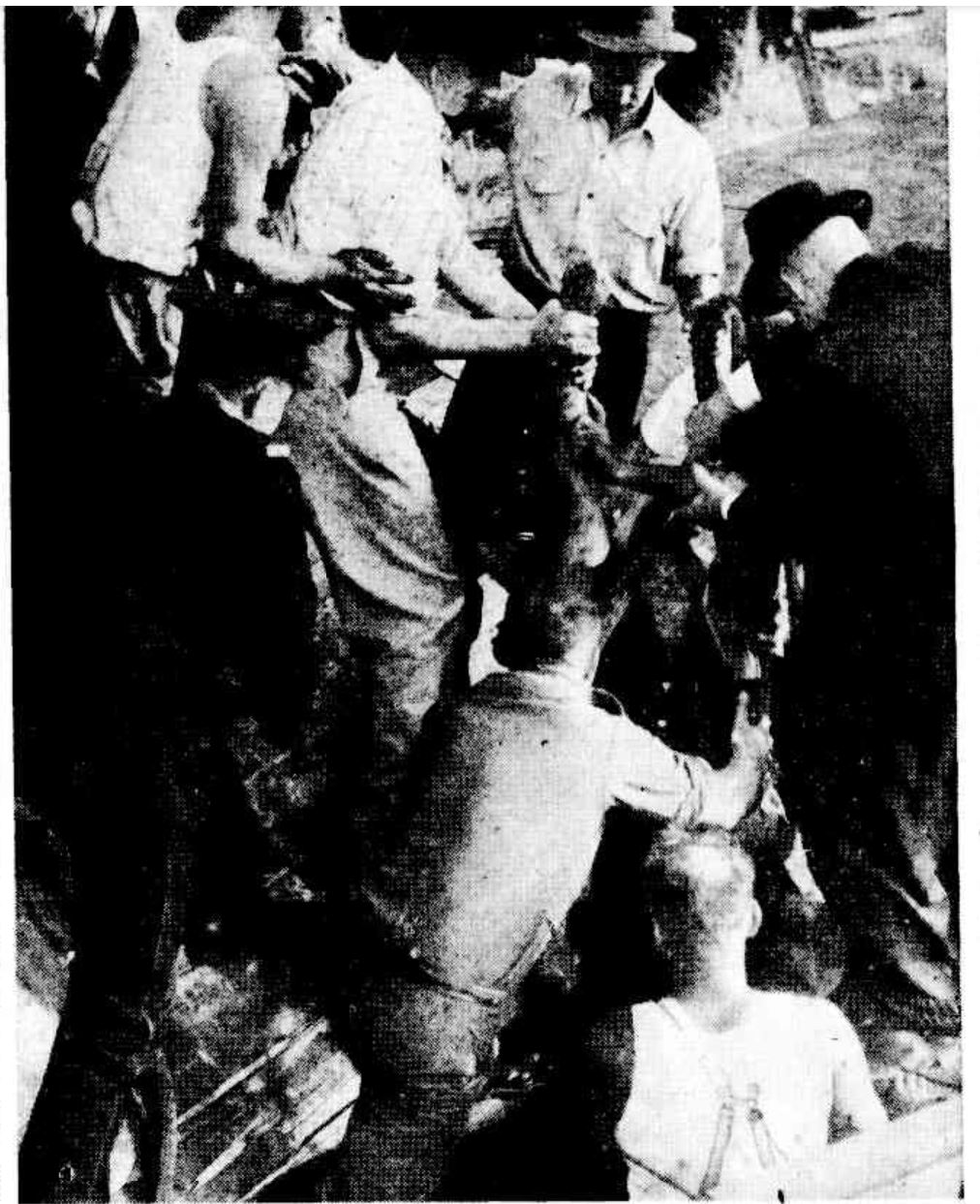 smash3.jpg (35211 bytes)