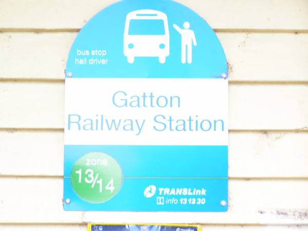 Gatton War Memorial (Adjacent to railway/railbus station)  |   | 