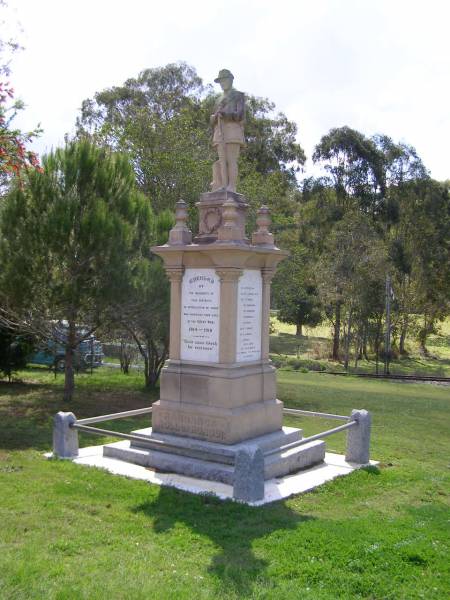 Kandanga War Memorial  |   | 