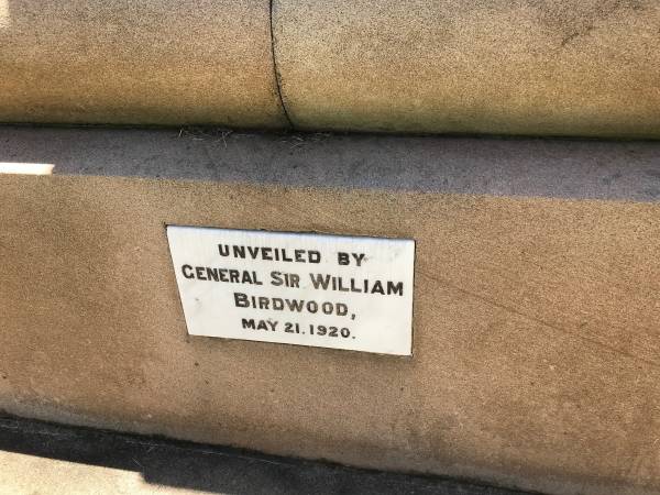 Unveiled by General Sir William Birdwood 21 May 1920  |   | Maroon War Memorial  |   |   | 