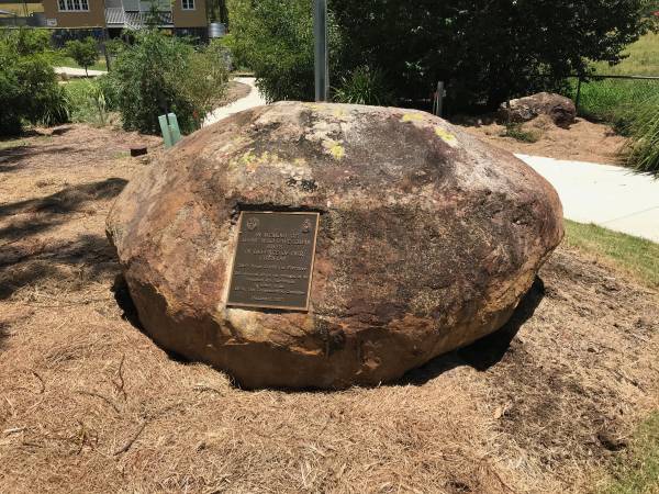   | Maroon War Memorial  |   |   | 