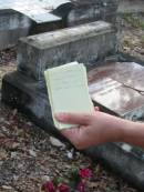 
Edith Harrington MOUNTFORD
11 Mar 1871
aged 2 years 3 months

Albany Creek Cemetery, Pine Rivers

