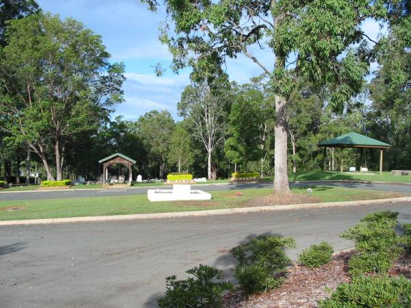 Albany Creek Cemetery, Pine Rivers  |   | 