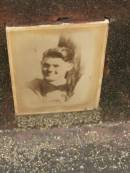 James Charles PEARCE,
husband father,
born 3 Aug 1916,
died 31 July 1941;
son,
born 9 Nov 1941,
died 16 Nov 1941;
Appletree Creek cemetery, Isis Shire