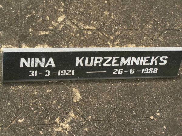 Nina KURZEMNIEKS,  | 31-3-1921 - 26-6-1988;  | Appletree Creek cemetery, Isis Shire  | 