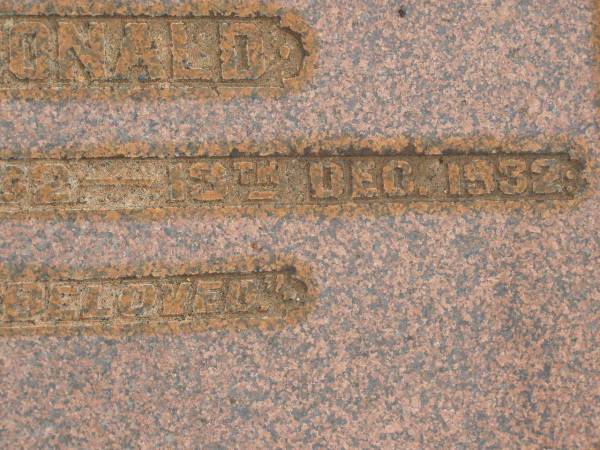 Stanley Noel GAYDON,  | 25 Dec 1902 - 24 April 1966;  | Donald,  | infant son,  | 9 Dec 1932 - 13 Dec 1932;  | Appletree Creek cemetery, Isis Shire  | 