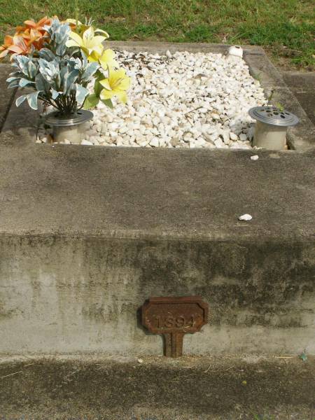 Appletree Creek cemetery, Isis Shire  | 