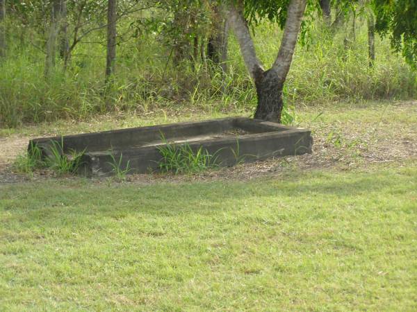 Appletree Creek cemetery, Isis Shire  | 