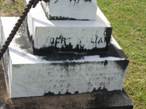 Robert William SHAW,  | died 28 Sept 1904 aged 17 years 10 months;  | Appletree Creek cemetery, Isis Shire  | 