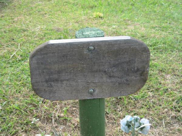 Appletree Creek cemetery, Isis Shire  | 