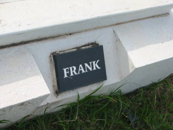 Mary Agnes (Molly) EASTAUGHFFE,  | died 12 May 1996 aged 89 years;  | Francis Eric (Frank) EASTAUGHFFE,  | died 18 Oct 1976 aged 73 years;  | Appletree Creek cemetery, Isis Shire  | 