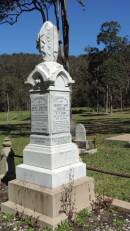 James EMERSON
d: 22 May 1915 aged 61
Elizabeth TIMMINS
d: 26 Nov 1935 aged 81
Margret Jack EMERSON
wife of D.V. EVANS
d: 10 Jul 1915 aged 37
David Vincent EVANS
d: 31 Jul 1916 aged 37
Jean EMERSON
wife of R.E. HULL
d: 18 Aug 1914 aged 19
Atherton Pioneer Cemetery (Samuel Dansie Park)