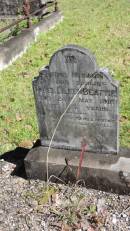 Mabel Eileen BEATTIE
d: 24 May 1916 aged 2 12
Atherton Pioneer Cemetery (Samuel Dansie Park)