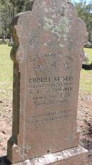 Rupert Stanley AINSWORTH
d: 5 Nov 1925 aged 33
husband of G.C. AINSWORTH
Atherton Pioneer Cemetery (Samuel Dansie Park)