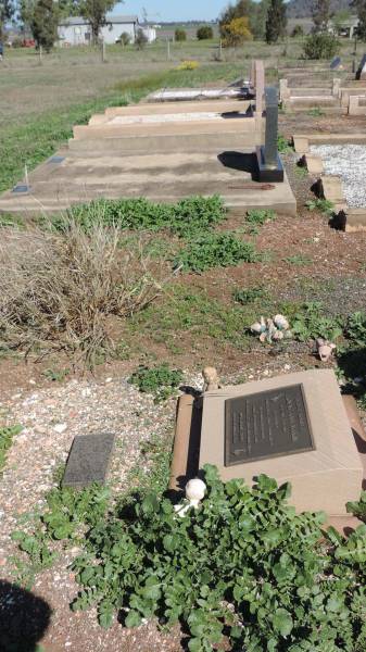   | Aubigny Catholic Cemetery, Jondaryan  |   | 