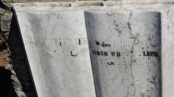 Henriette MULLER (gb NICKEL)  | b 11 Nov 1822 Runau Deutschland  | d: 4 Sep 1900  |   | Aubigny St Johns Lutheran cemetery, Toowoomba Region  |   | 