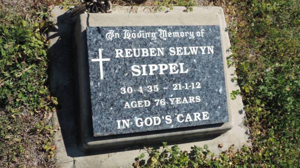 Reuben Selwyn SIPPEL  | b: 30 Apr 1935  | d: 21 Jan 2012 aged 76  |   | Aubigny St Johns Lutheran cemetery, Toowoomba Region  |   |   | 