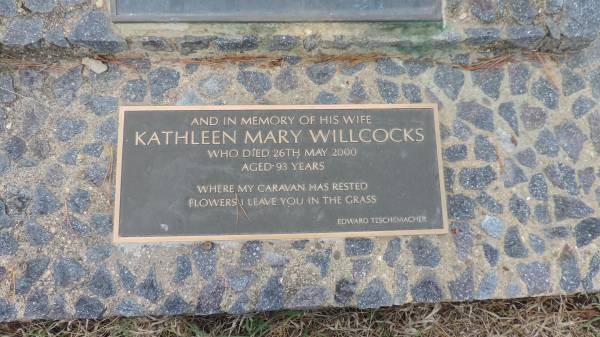 Memorial to the pioneers of Ballandean wo rest here.  |   | John SPENCER  | d: 4 Mar 1860  |   | James HANNAH  | d: 15 Aug 1862  |   | Lillian Mary CUBISS  | d: 1 Aug 1868  |   | Elizabeth DUBIS  | d: 24 Nov 1868  |   | Henry KETTLE  | d: 16 Sep 1870  |   | John James  SHEPHERD  | d: 1 Jan 1873  |   | Charles EDSAR  | d: 28 Feb 1873  |   | Rose Ellen JENKINS  | d: 22 Feb 1873  |   | Peter BENTON  | d: 1 Jul 1873  |   | Cecelia AUSTIN  | d: 11 Feb 1875  |   | Ellen WARD  | d: 17 Feb 1880  |   | unnamed female  | d: 23 Feb 1889  |   | Mary HINDMARSH  | d: 31 Dec 1889  |   | John FLETCHER  | d: 22 Jun 1890  |   | Christopher CARTER  | d: 28 May 1892  |   | John KEMP  | d: 17 Oct 1906  |   | Robert J WILLCOCKS  | owner of Ballandean Station 1948-67  |   | wife  | Kathleen Mary WILLCOCKS  | d: 26 May 2000  | aged 93  |   | Ballandean homestead pioneer memorial, Southern Downs Region  | 
