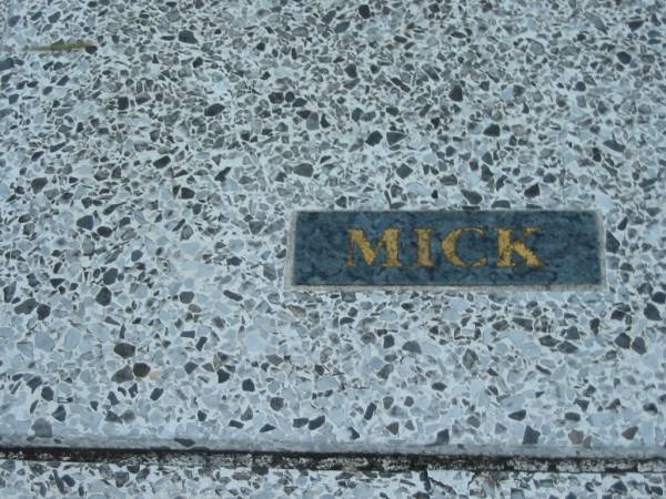 Nichol Haswell (Mick) JOHNSON,  | died 6-5-1990 aged 87 years;  | Barney View Uniting cemetery, Beaudesert Shire  | 