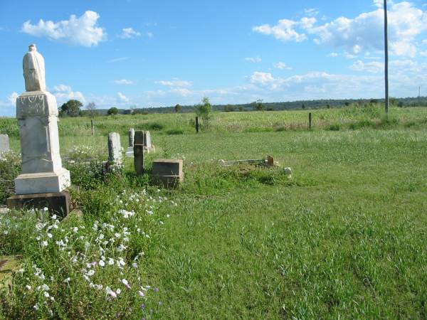 Bell cemetery, Wambo Shire  | 