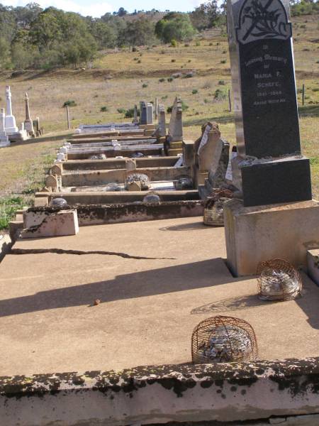 Bergen Djuan cemetery, Crows Nest Shire  | 
