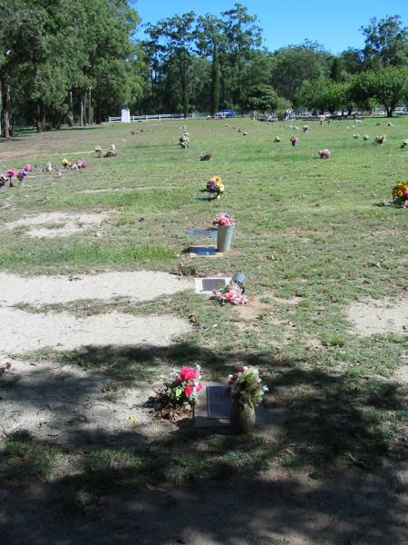 Blackbutt-Benarkin cemetery, South Burnett Region  | 
