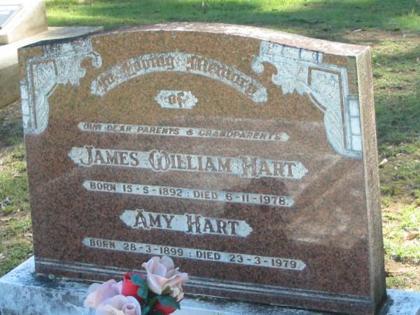 James William HART,  | born 15-5-1892,  | died 6-11-1978;  | Amy HART,  | born 28-3-1899,  | died 23-3-1979;  | parents grandparents;  | Blackbutt-Benarkin cemetery, South Burnett Region  | 