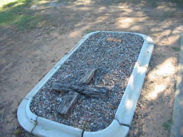 Blackbutt-Benarkin cemetery, South Burnett Region  | 