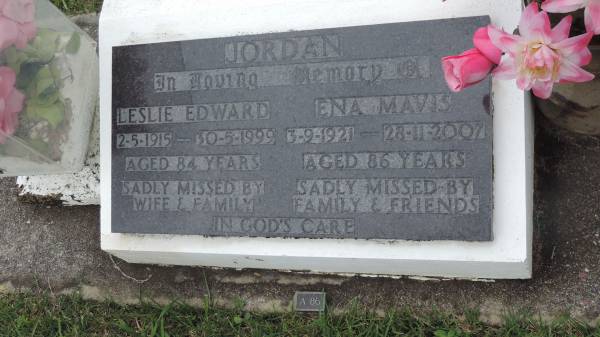 Leslie Edward JORDAN  | b: 2 May 1915  | d: 30 May 1999 aged 84  |   | Ena Mavis JORDAN  | b: 3 Sep 1921  | d: 28 Nov 2007 aged 86  |   | Cooloola Coast Cemetery  |   | 