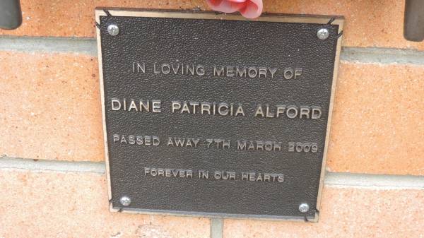 Diane Patricia ALFORD  | d: 7 Mar 2009  |   | Cooloola Coast Cemetery  |   | 