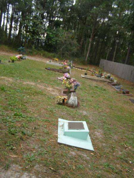   | Diddillibah Cemetery, Maroochy Shire  |   | 
