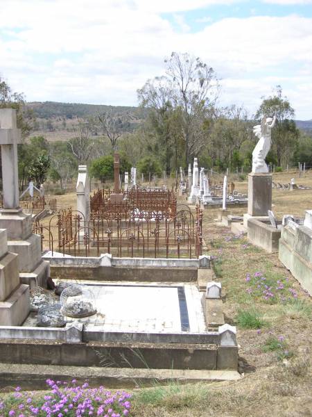 Douglas Lutheran cemetery, Crows Nest Shire  | 