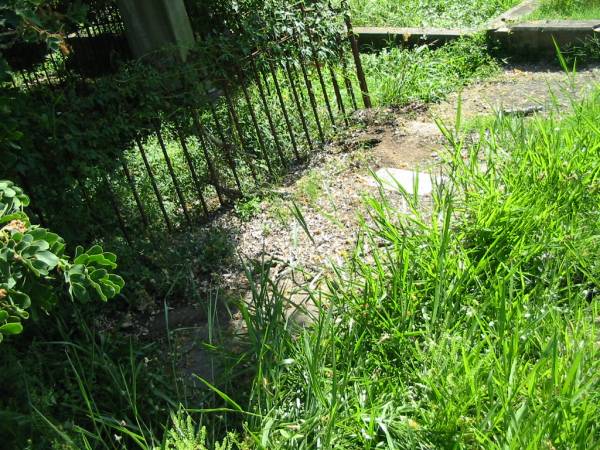 Frederick Lancelot NOTT;  | May RAYMOND nee WRIGHT formerly NOTT;  | South Brisbane (Dutton Park) Cemetery  | 