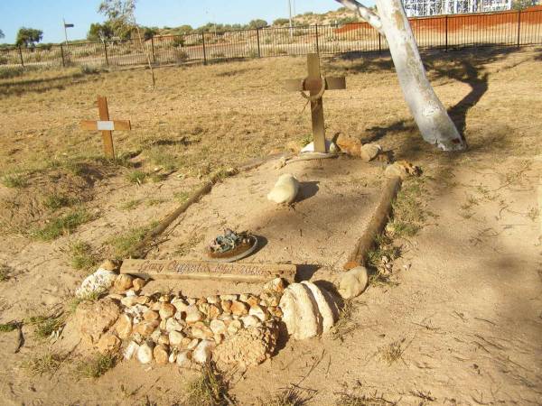 Gary OLDFIELD  | b: 1910  | d: 2006  |   | Exmouth Cemetery, WA  | 
