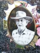 
(Ted) Edward Ronald SCHMIDT, husband father,
16-10-1925 - 1-5-2004;
Fernvale General Cemetery, Esk Shire
