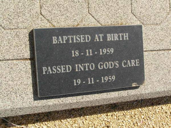 Annette Kay RUNDMANN,  | infant daughter & sister,  | baptised at birth 18-11-1959,  | died 19-11-1959;  | Glencoe Bethlehem Lutheran cemetery, Rosalie Shire  | 