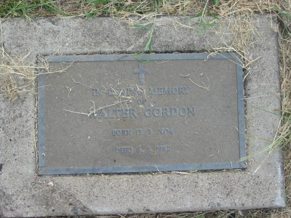 Walter GORDON,  | born 17-9-1904,  | died 6-6-1985;  | Goomeri cemetery, Kilkivan Shire  | 