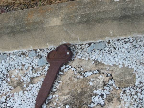 107;  | 126,  | mother;  | Greenmount cemetery, Cambooya Shire  | 