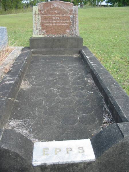 Ken  | EPPS  | 29 Dec 1938  | aged 20 yrs 10 mths  |   | St Matthew's (Anglican) Grovely, Brisbane  | 