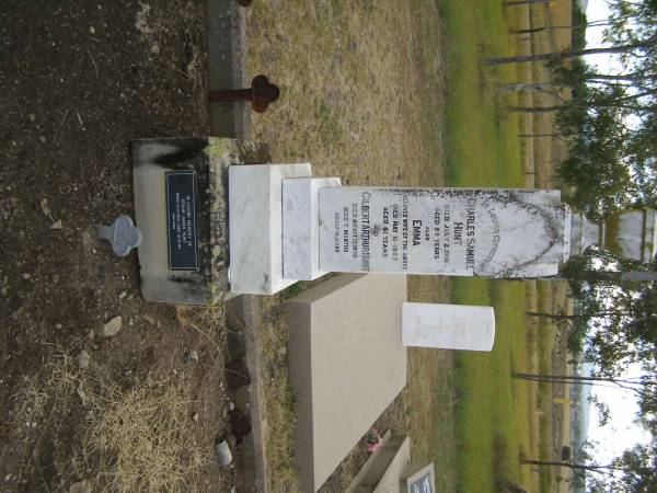 Charles Samuel HUNT  | d: 2 Jul 1916, aged 58  | Emma HUNT (wife)  | d: 10 May 1927, aged 61  | Gilbert Arthur HUNT  | d: 17 Aug 1906, aged 7 months  | Edgar James HUNT  | b: 14 Mar 1904, d: 19 Dec 1987  | Harrisville Cemetery - Scenic Rim Regional Council  |   | 