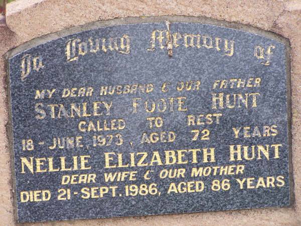 Stanley Foote HUNT  | d: 18 Jun 1973, aged 72  | Nellie Elizabeth HUNT  | d: 21 Sep 1986, aged 86  | Harrisville Cemetery - Scenic Rim Regional Council  | 