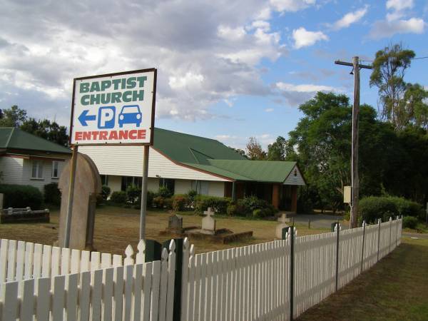 Highfields Baptist cemetery, Crows Nest Shire  | 