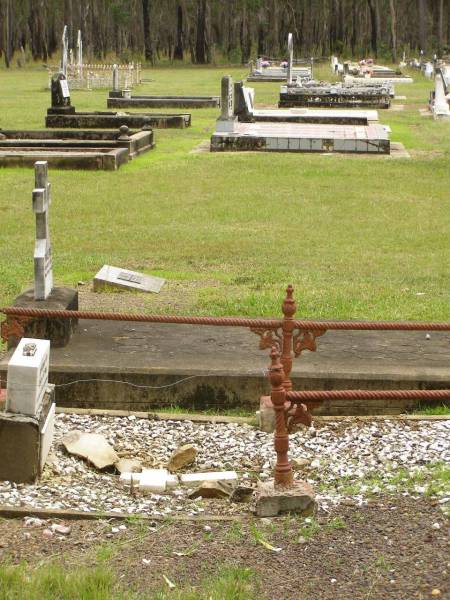 Howard cemetery, City of Hervey Bay  | 
