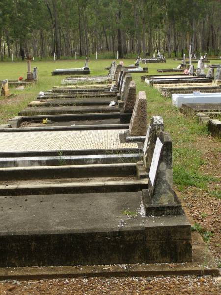 Howard cemetery, City of Hervey Bay  | 