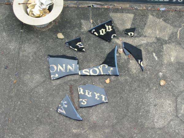 [shattered headstone]  | FARRELL;  | Joseph? McKinnon?,  | died ?? May 1915?;  | Mary King,  | died ?? March 1928;  | Joseph McKinnon,  | brother;  | died ?? Aug 1960;  | George Pritchard FARRELL,  | died 25 July 1966 aged 70 years;  | Howard cemetery, City of Hervey Bay  | 