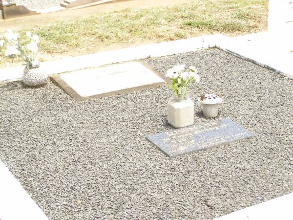 John William RISSMANN,  | father,  | born 1874,  | died 6 Oct 1947;  | Ada Lillian RISSMANN,  | mother,  | born 1877,  | died 3 March 1952;  | Ted RISSMANN,  | 1911 - 1986;  | Jandowae Cemetery, Wambo Shire  | 