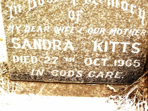 J.W. HOSKIN,  | died 20 April 1946 aged 32 years;  | Sandra KITTS,  | wife mother,  | died 27 Oct 1965;  | Jandowae Cemetery, Wambo Shire  | 