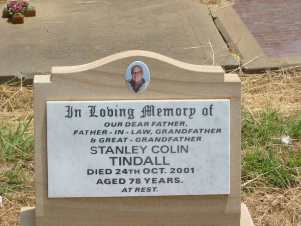 Stanley Colin TINDALL,  | father father-in-law grandfather great-grandfather,  | died 24 Oct 2001 aged 78 years;  | Jandowae Cemetery, Wambo Shire  | 