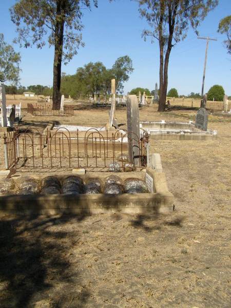 Jondaryan cemetery, Jondaryan Shire  | 